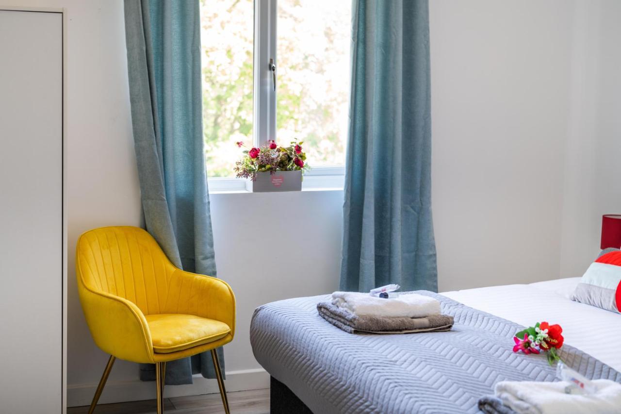 Ash View Place 3 -Heathrow - Thorpe Park - Free Parking Staines-upon-Thames Exteriér fotografie