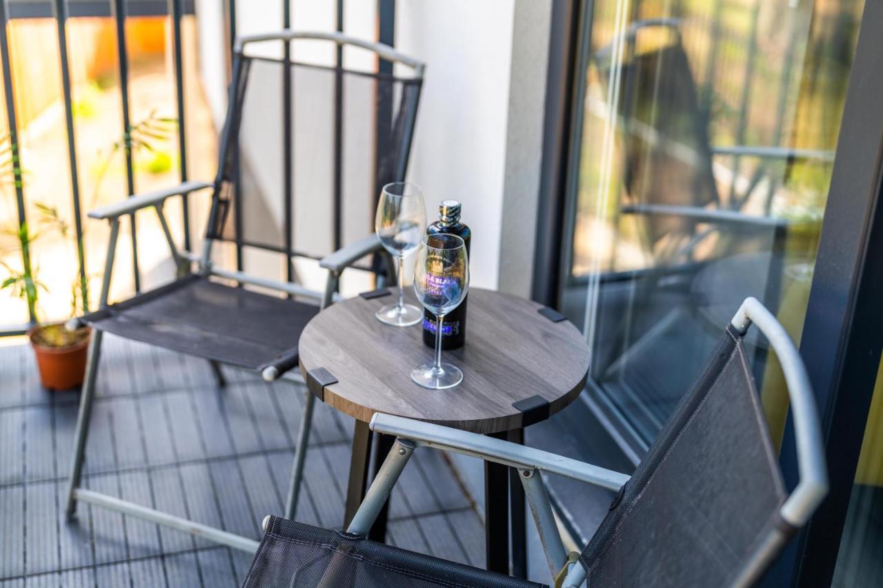 Ash View Place 3 -Heathrow - Thorpe Park - Free Parking Staines-upon-Thames Exteriér fotografie